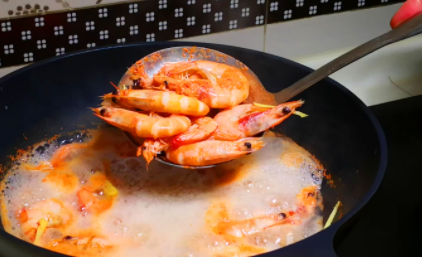 水煮虾要煮多久才熟