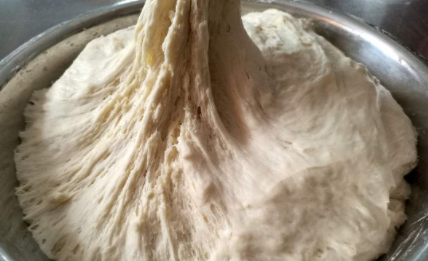 酵母发面包包子用不用放碱面