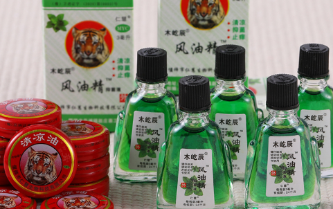 口服风油精要不要喝水