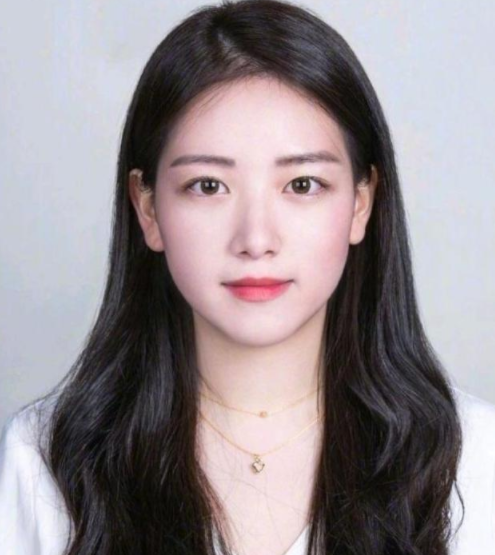 现在黄头发可以拍身份证吗