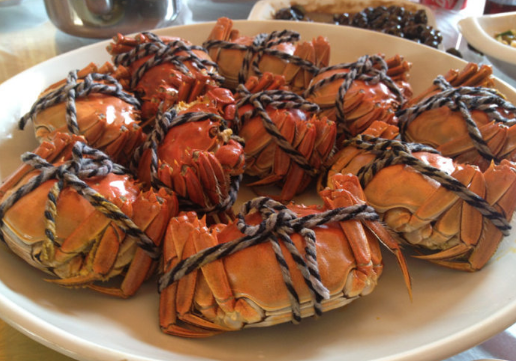 大闸蟹买回来死了一两个小时可以吃吗