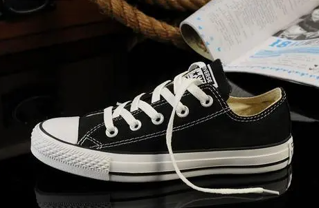 帆布鞋脚宽脚胖需要大一码吗