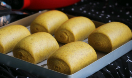 蒸包子下面垫纸能吃吗