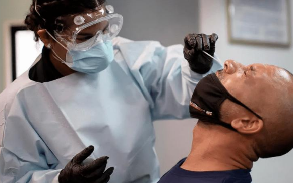 核酸检测鼻子要插多深