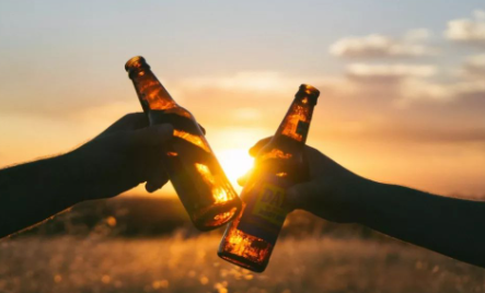 喝完酒后很渴正常吗