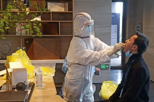 核酸检测家里一个人没事其他人都没事吗