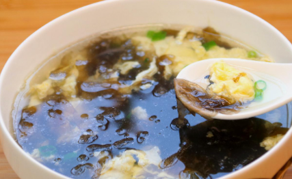 紫菜煮成绿色还能吃吗