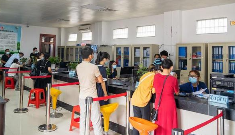 大学生8000贷款怎么申请