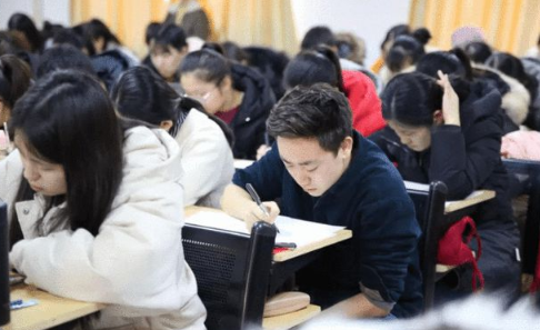 研究生助学贷款毕业后几年内还清