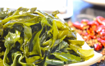 海带特别绿正常吗