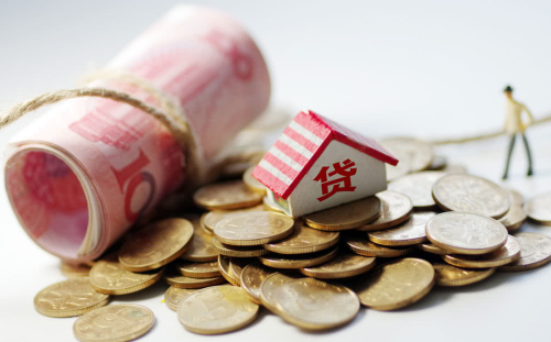 欠信用卡15万3年没还了能坐火车吗