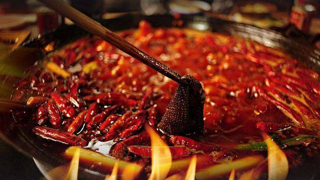 重庆火锅的做法(老油才是重庆火锅的灵魂?)