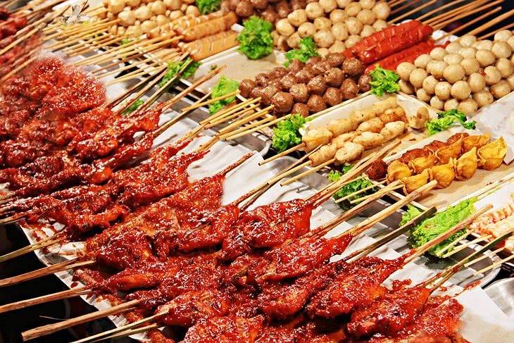 泰国著名景点(泰国旅游必去的十大旅游景点)