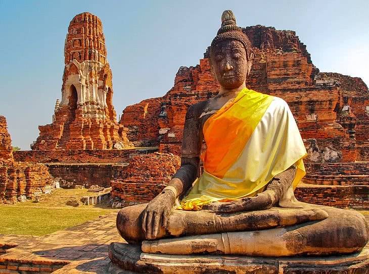 泰国著名景点(泰国旅游必去的十大旅游景点)