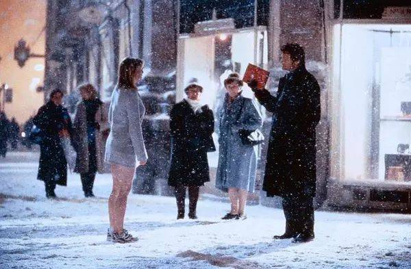 最值得看的几部圣诞经典电影(圣诞节最适合看的8部经典电影)