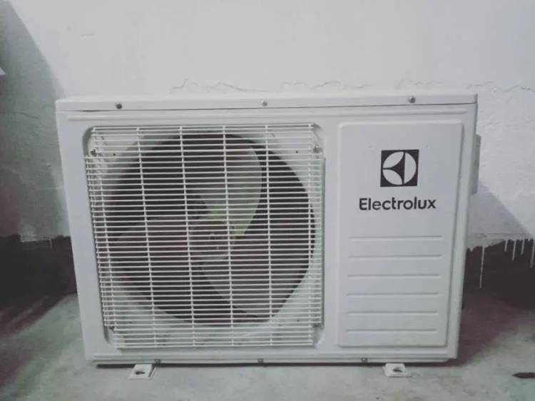 伊莱克斯空调维修(伊莱克斯变频空调E1)