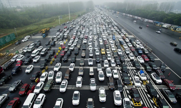 国庆节第三天高速堵车吗