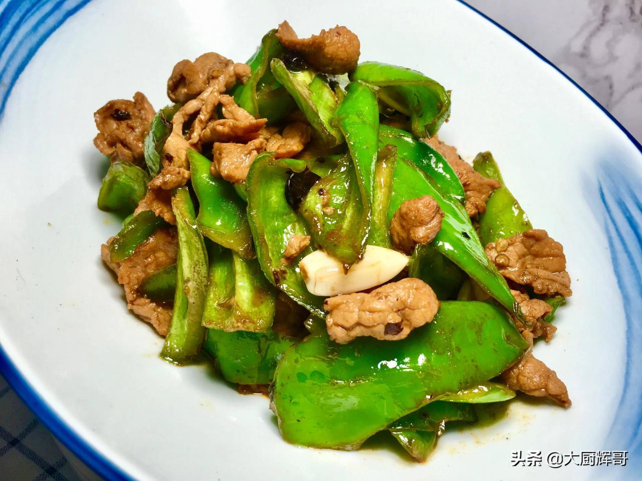 冬季菜谱家常菜做法(天冷常给家人做这8道家常菜)