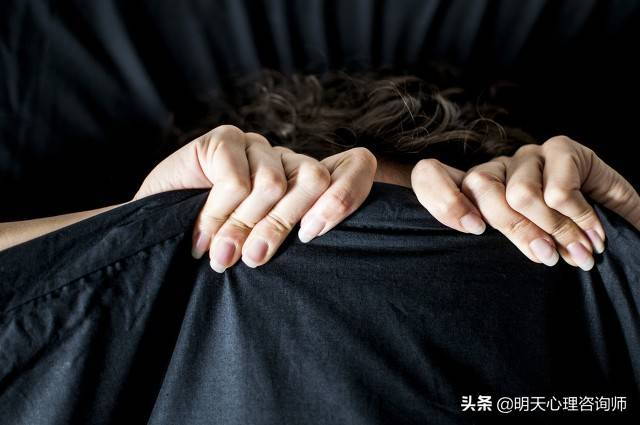 梦的解释(心理学是怎样解释梦的呢?)