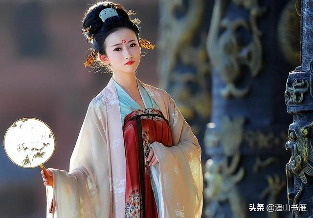 冬雷阵阵(冬雷震震夏雨雪全文什么意思)