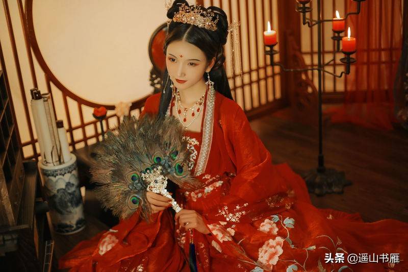 冬雷阵阵(冬雷震震夏雨雪全文什么意思)