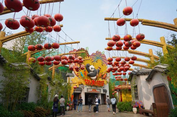 北京环球影城离哪个机场最近