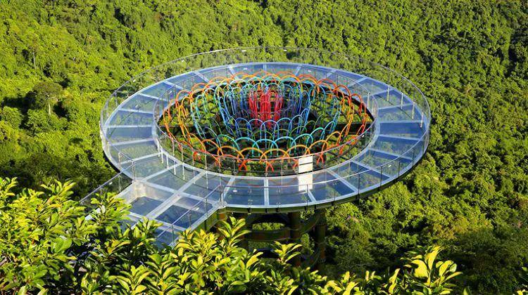 三亚必须去的几个地方(海南三亚必去的10大景点)