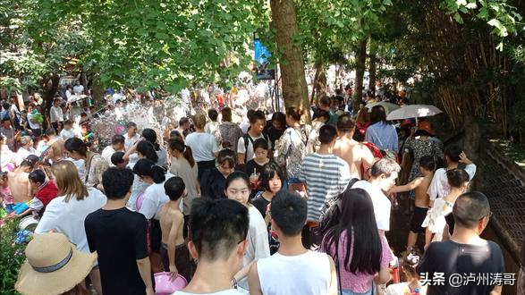 成都黄龙溪古镇(成都有个黄龙溪古镇)