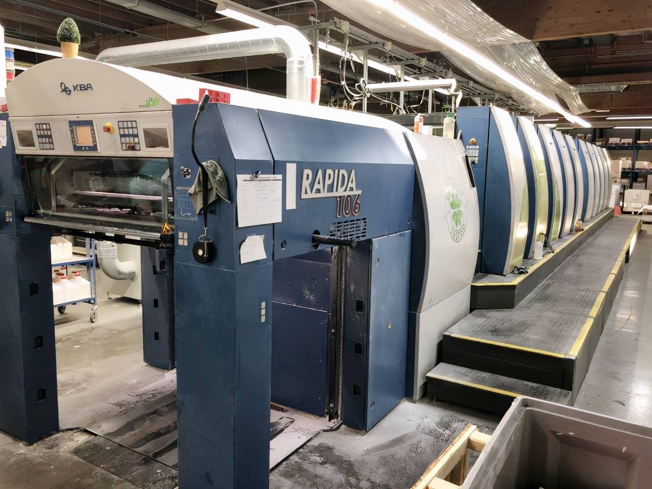 罗兰印刷机(选购二手进口印刷机的五大法宝)