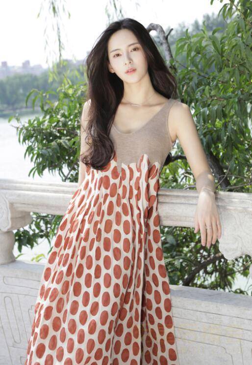 小家碧玉是什么意思（小家碧玉来形容什么人）