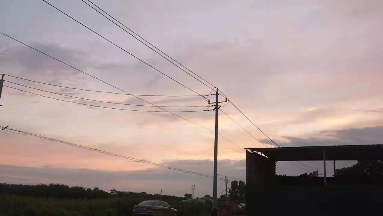 一群人的狂欢(成年人是一群人的狂欢)