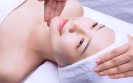 面部刮痧多久做一次好