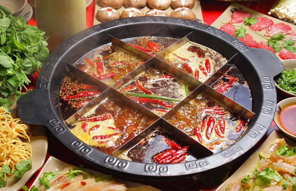 睡觉出汗是什么原因（晚上睡觉总是爱出汗，怎么回事？）