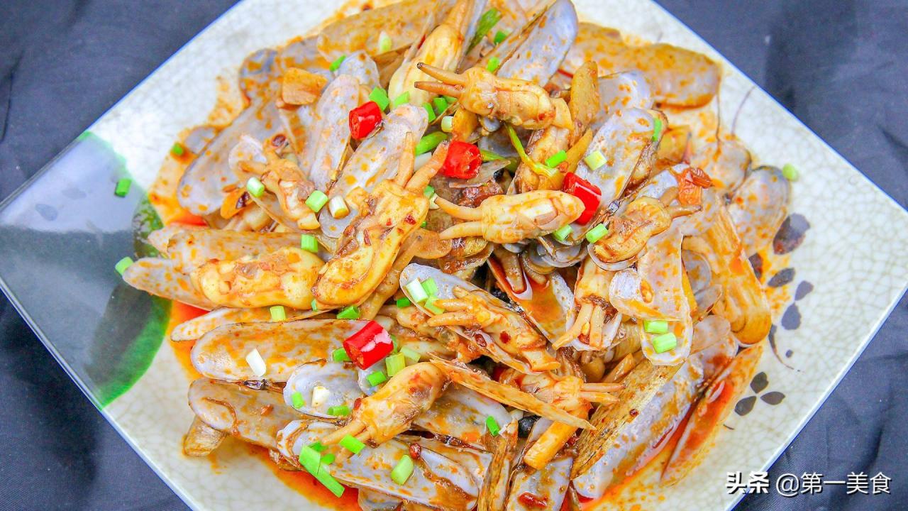蛏子怎么吃(香辣蛏子这样做)