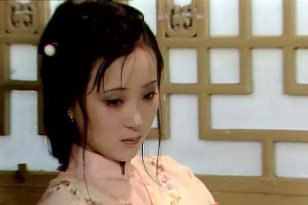 笼烟眉（女人哪种眉毛最好）