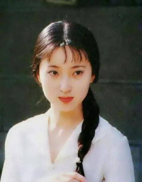 笼烟眉（女人哪种眉毛最好）