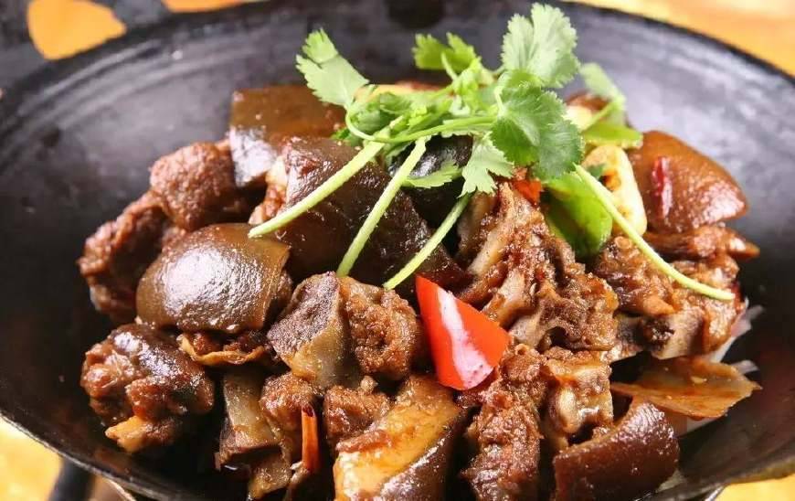 狗肉的功效（狗肉有什么功效吗？）