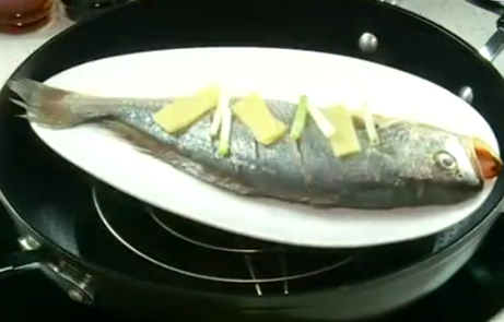 清蒸黄花鱼(清蒸黄花鱼的家常做法)