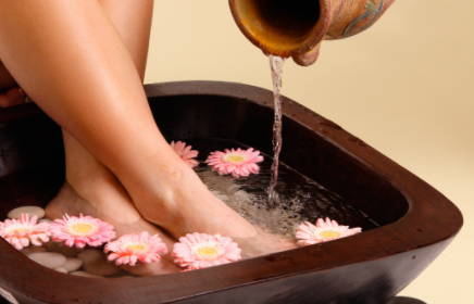 发烧泡脚有缓解吗