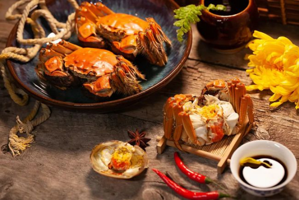 大闸蟹先上市公的还是母的