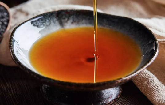 蚝油和香油哪个热量高