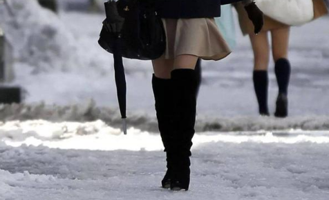 不穿秋裤会得关节炎吗