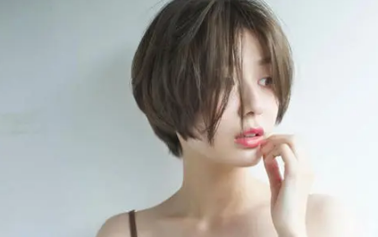 长头发剪短发是不是头发会翘2