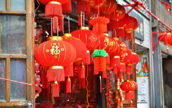 就地过年补贴需要户籍证明吗