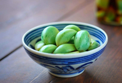 腊八蒜起泡了怎么回事