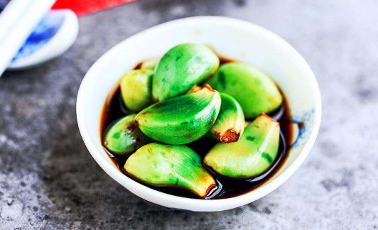 腊八蒜吃完还能放新蒜吗