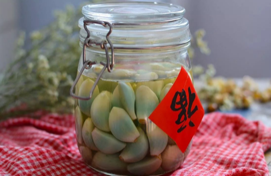 腊八蒜吃完还能放新蒜吗