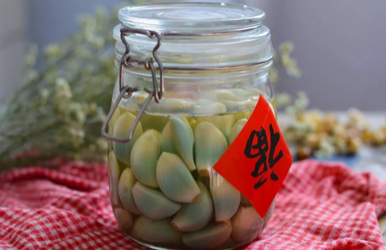 腊八蒜吃完了还可以二次放蒜进去吗