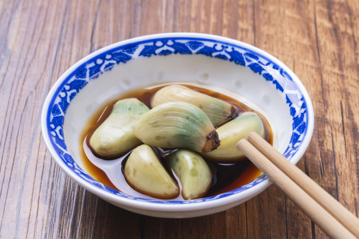 腊八蒜吃完了还可以二次放蒜进去吗