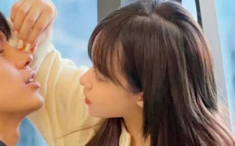 在女朋友家亲热合适吗